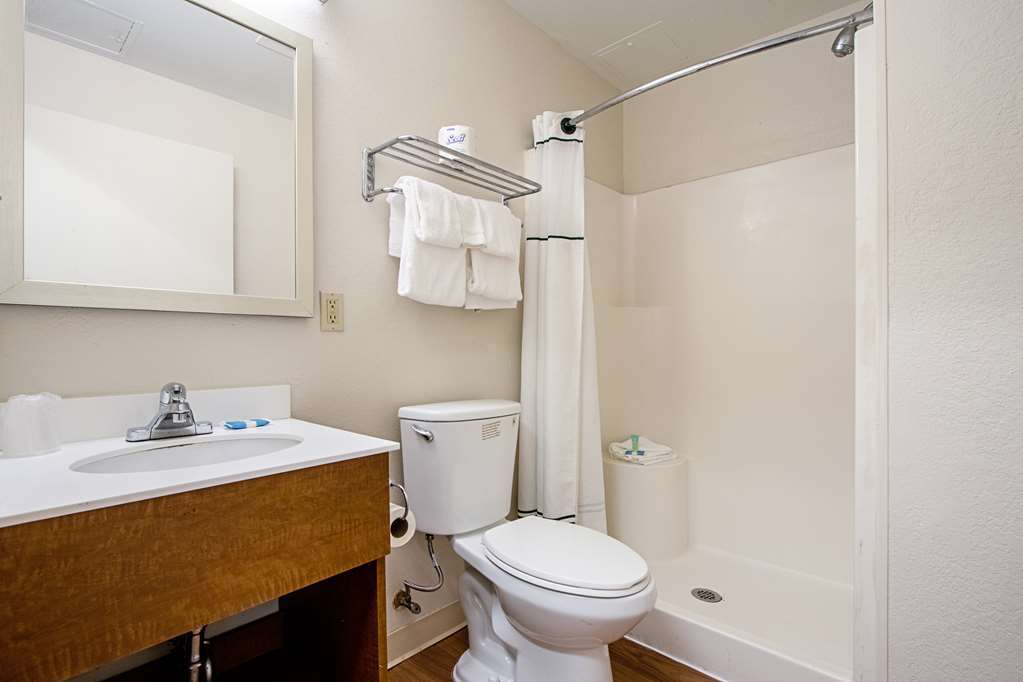 Birch Hill Suites Kansas City - Independence Cameră foto